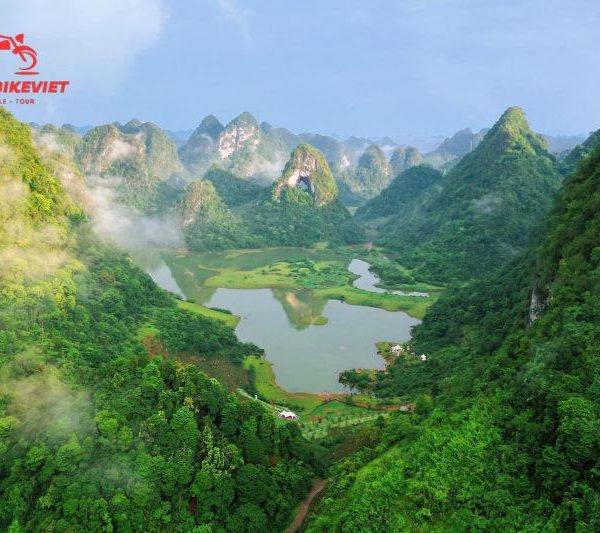 God’s Eye Mountain & Thang Hen Lake