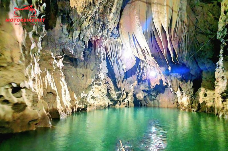 Nguom Ngao Cave