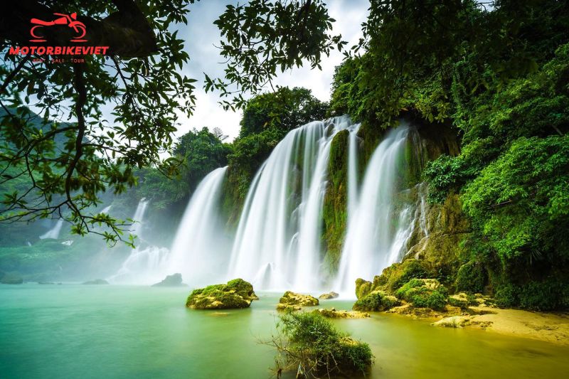 Ban Gioc Waterfall