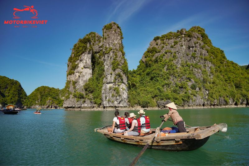 Halong Bay tour 3 days 2 nights explore Luon Cave