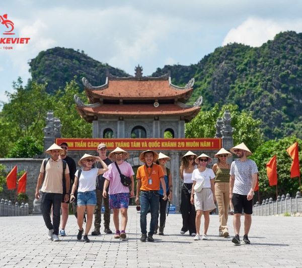 Hoa Lu Tam Coc day tour