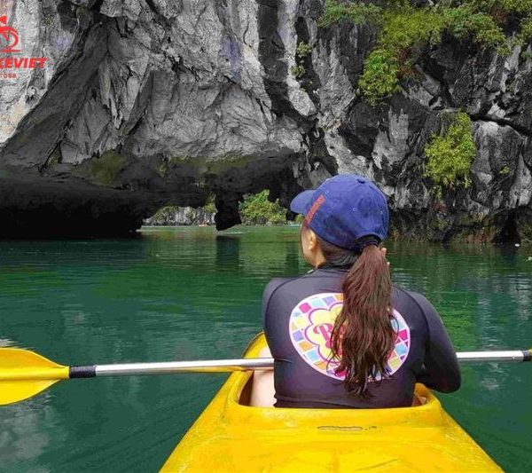 Experience kayaking in the Dark and Bright Cave