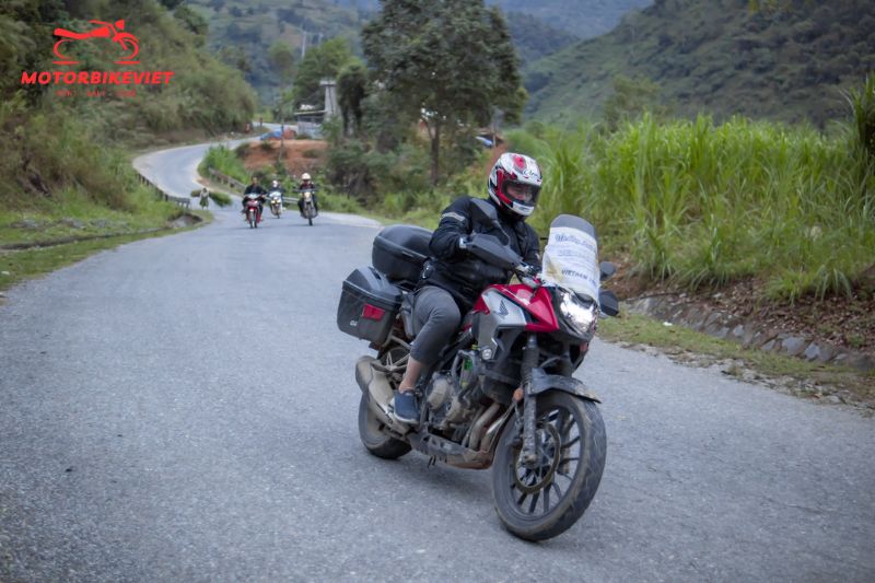 Mai Chau Pu Luong motorbike tour 3 days 2 nights
