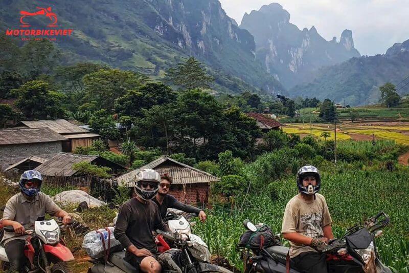 Ha Giang Motorbike tour to Ba Be Lake 6 days