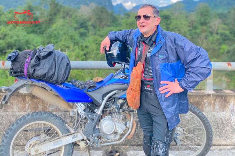 The group will drive back to Hoi An
