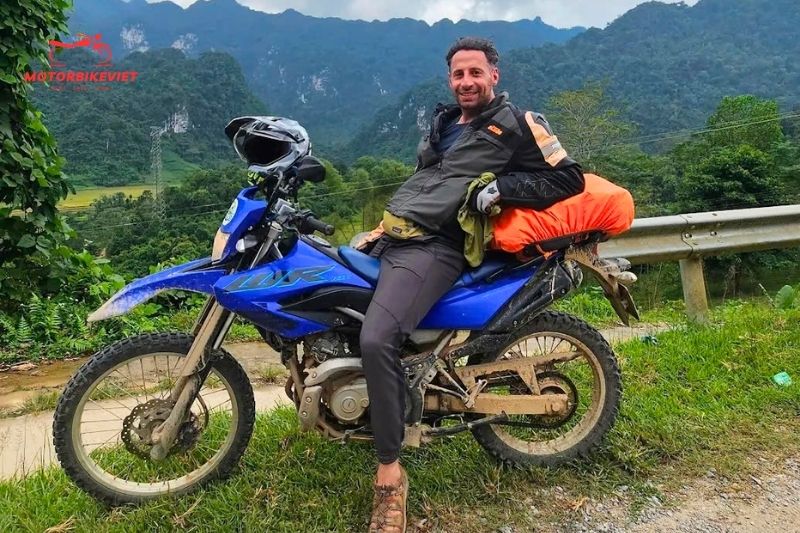 A safe and enjoyable Vietnam cross country motorbike trip
